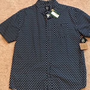 Men’s short sleeve button down